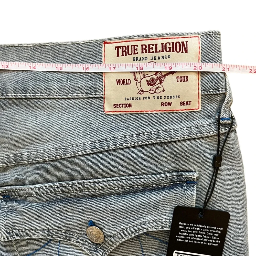 True Religion Mens Ricky Relaxed Straight Denim Shorts Light Breezy Wash 40‎ NWT